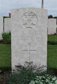 Longueval Road Cemetery - Wagstaffe, Thomas James