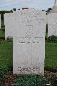 Longueval Road Cemetery - Weston, G