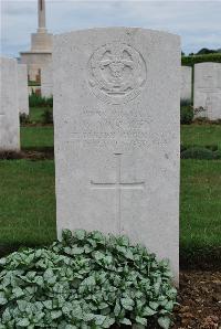 Longueval Road Cemetery - Yardley, W
