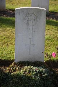 Louez Military Cemetery Duisans - Chuter, Percy Edward