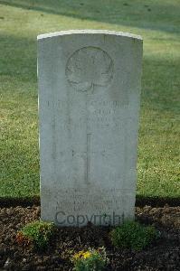Louez Military Cemetery Duisans - Enright, William Joseph