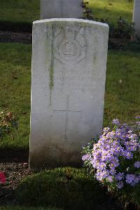 Louez Military Cemetery Duisans - Freeston, Walter George