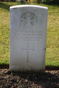 Louez Military Cemetery Duisans - Grainger, Henry Albert Mitchel