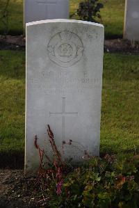 Louez Military Cemetery Duisans - Howorth, Benjamin