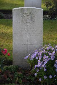 Louez Military Cemetery Duisans - Kinross, George Irvine