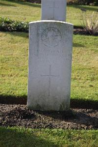 Louez Military Cemetery Duisans - McLaren, Matthew