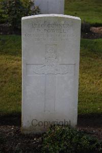 Louez Military Cemetery Duisans - Powell, William