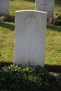 Louez Military Cemetery Duisans - Pruden, Tom