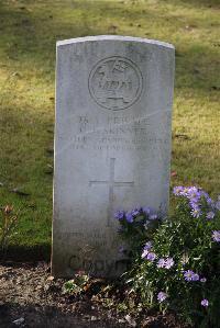 Louez Military Cemetery Duisans - Skinner, Charles Frederick