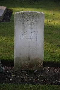 Louez Military Cemetery Duisans - Williams, John
