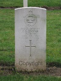 Marissel French National Cemetery - Cooper, Gerald Douglas