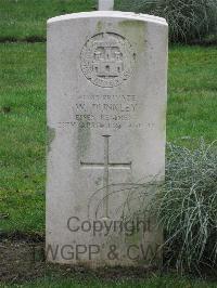 Marissel French National Cemetery - Dunkley, W