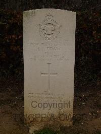 Marissel French National Cemetery - Fidgin, Laurence Pritchard