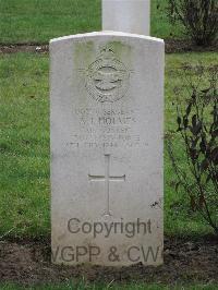 Marissel French National Cemetery - Holmes, Alan John