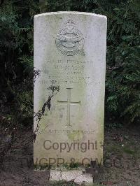 Marissel French National Cemetery - Massy, Michael Ingoldsby