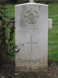 Marissel French National Cemetery - Thompson, Ian James