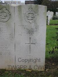 Marissel French National Cemetery - Uren, Peter George