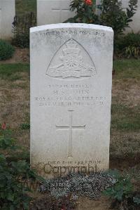 Noyon New British Cemetery - John, Henry Stafford