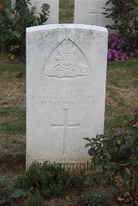 Noyon New British Cemetery - Marsh, Albert George