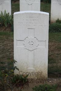 Noyon New British Cemetery - Young, Cornelius William