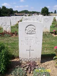 Ranville War Cemetery - Allen, George Edward