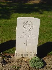 Ranville War Cemetery - Barrett, William John