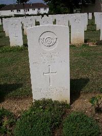 Ranville War Cemetery - Barron, Thomas