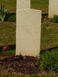 Ranville War Cemetery - Behnke, Reinhard Helmut