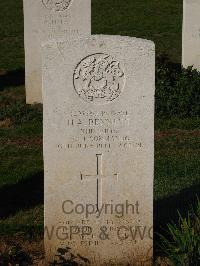 Ranville War Cemetery - Bennett, Hector Allan