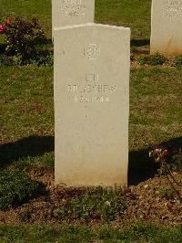 Ranville War Cemetery - Bolyschew, 