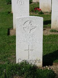 Ranville War Cemetery - Boyd, William
