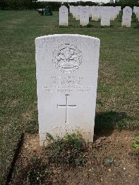 Ranville War Cemetery - Brookes, Robert