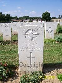Ranville War Cemetery - Bull, John William