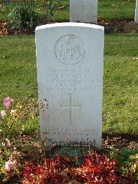 Ranville War Cemetery - Beadle, George Herbert