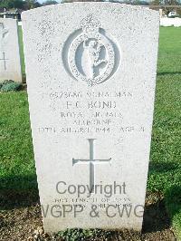 Ranville War Cemetery - Bond, Frank Christopher