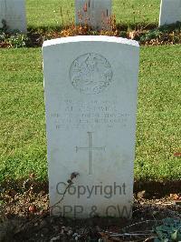 Ranville War Cemetery - Bostwick, Douglas Lindley