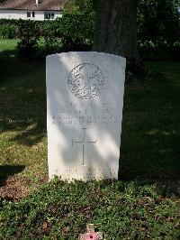 Ranville War Cemetery - Carter, William