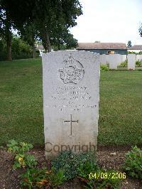 Ranville War Cemetery - Chadburn, Lloyd Vernon