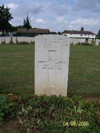 Ranville War Cemetery - Coaten, Mark