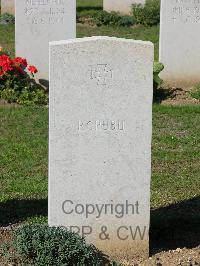 Ranville War Cemetery - Crubu, P
