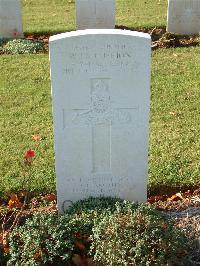 Ranville War Cemetery - Cushion, William John Neil