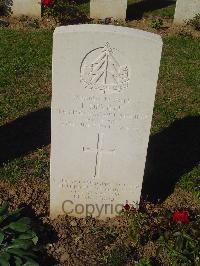 Ranville War Cemetery - Deville, Leonard