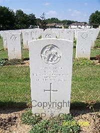Ranville War Cemetery - Dunn, Arthur