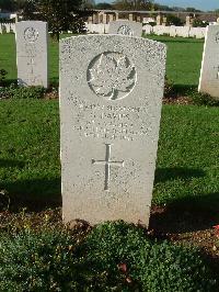 Ranville War Cemetery - Davies, Gordon