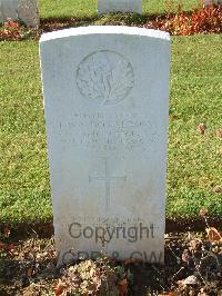 Ranville War Cemetery - Donaldson, Ernest William Stormant