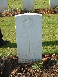 Ranville War Cemetery - Donohoe, William Charles
