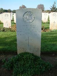 Ranville War Cemetery - Drew, John Robert Arthur