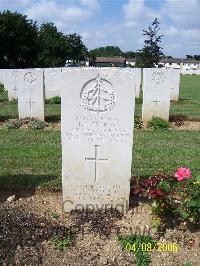 Ranville War Cemetery - Everex, Donald Herbert