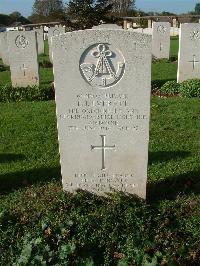 Ranville War Cemetery - Everett, Eric Jack