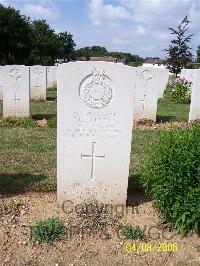Ranville War Cemetery - Ferguson, James